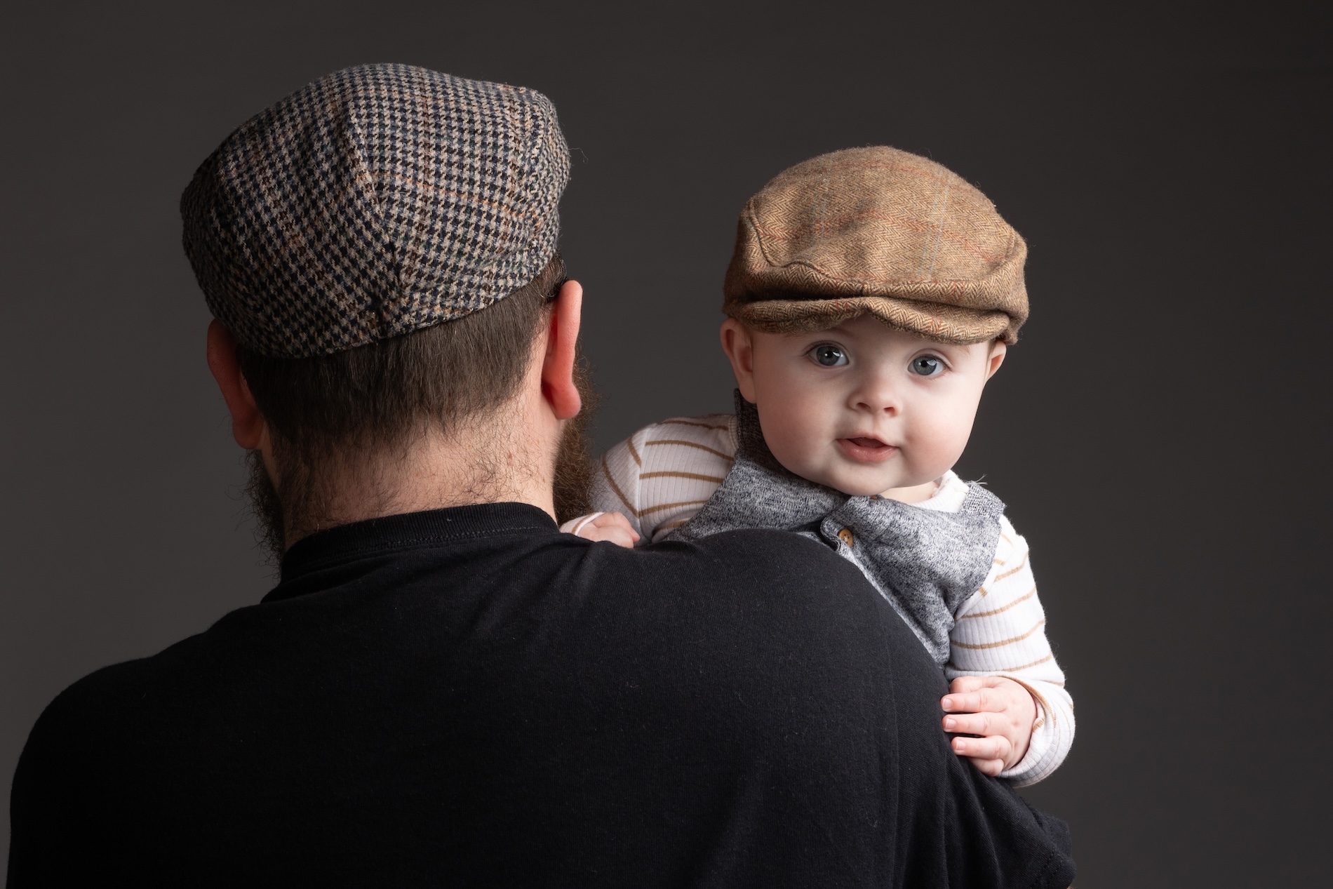 Family Portrait Session including a 16x12" mounted gift print or £50 toward packages - Image 19