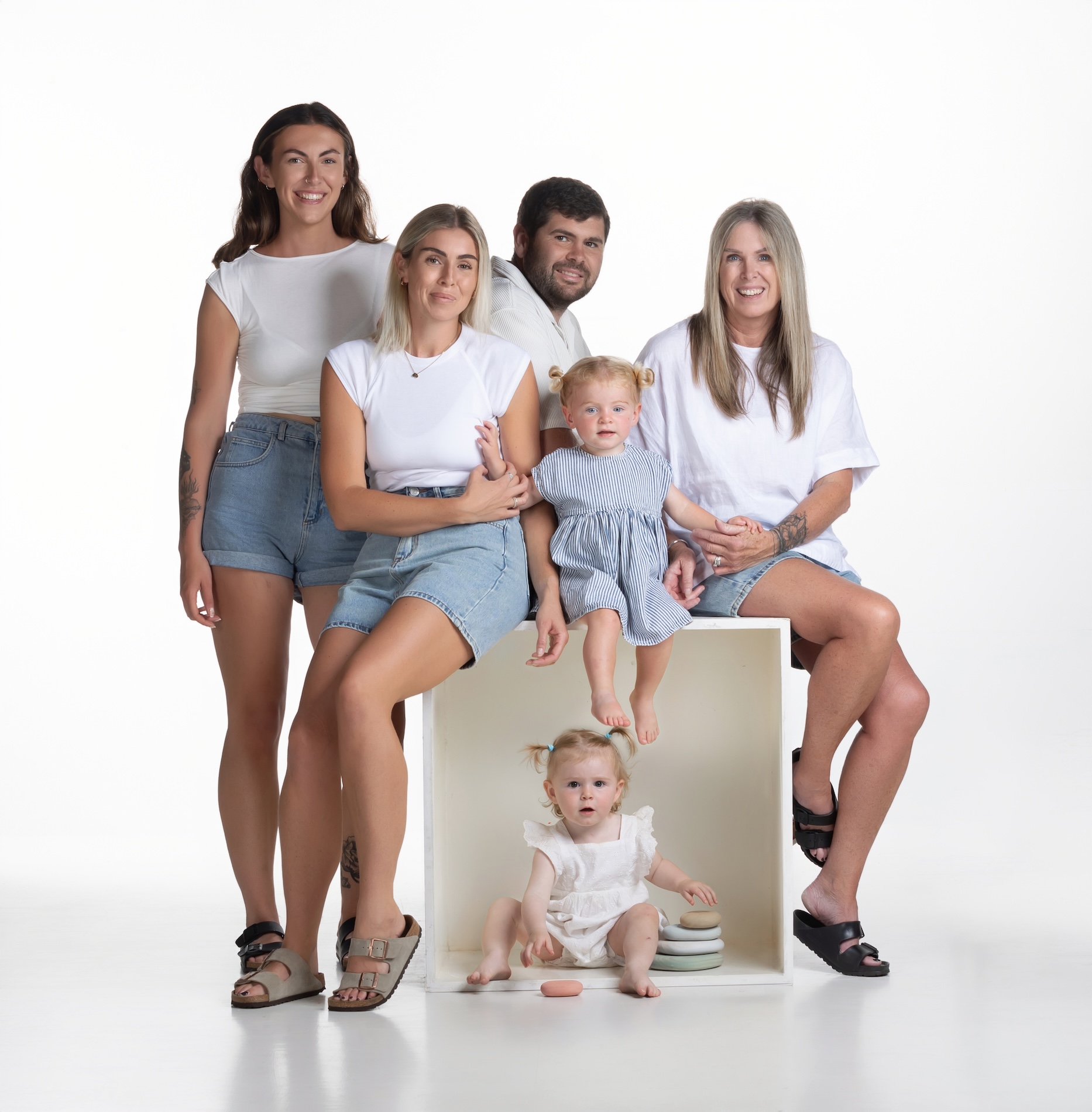 Family Portrait Session including a 16x12" mounted gift print or £50 toward packages - Image 10