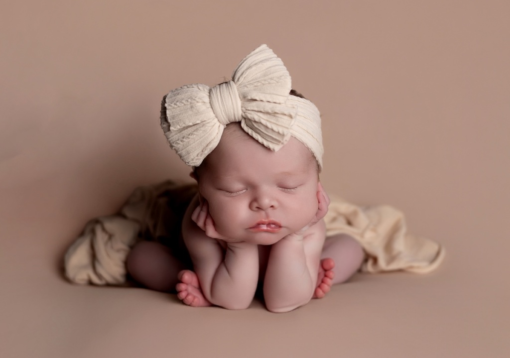 Newborn portrait by Level 11 Photography in Ramsgate Kent